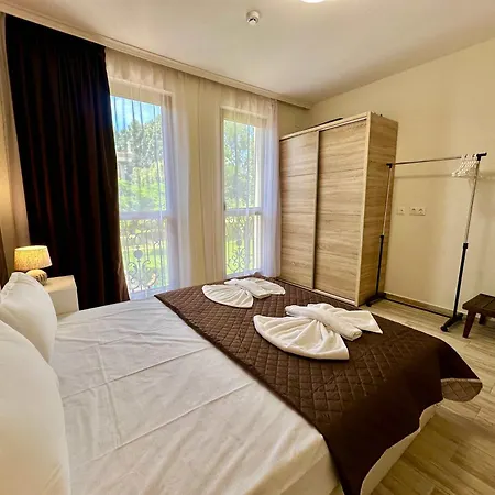 Superior 1 Bd In Cascadas By Menada *
